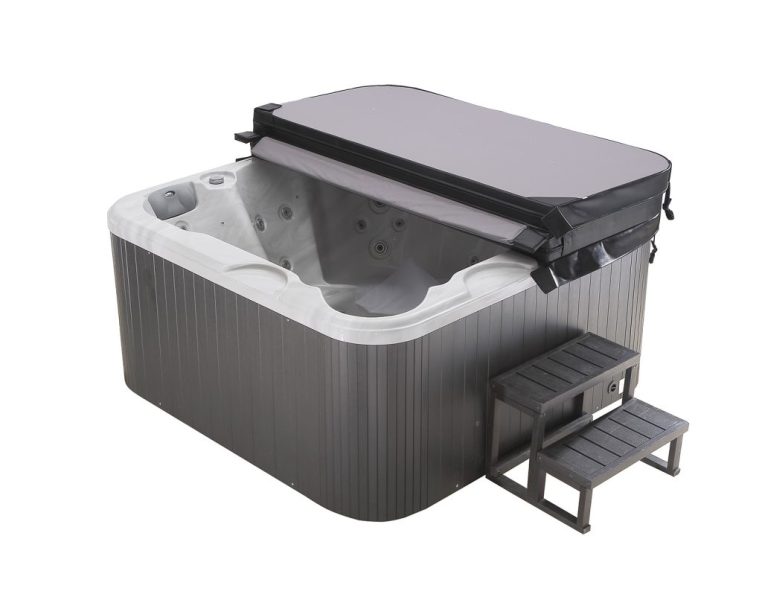 RLX Spa RS40 detaljbild spalock och trappa